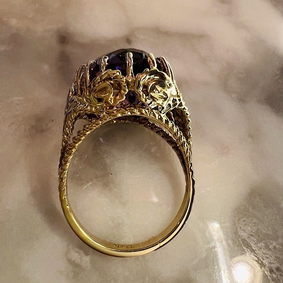Vintage Estate Giant Amethyst Ring Solid 14k Gold caged prongs Filigree Ring - Picture 16 of 17